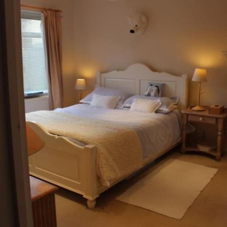 Apartment With Own Entrance & Terrace On West Hill Хейстингс Екстериор снимка