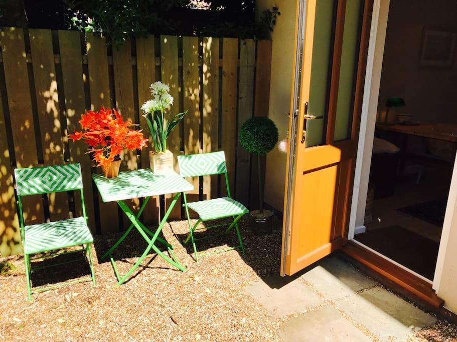 Apartment With Own Entrance & Terrace On West Hill Хейстингс Екстериор снимка
